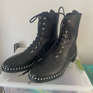 Stuart Weitzman Sondra boots - brand new (worm only in house).